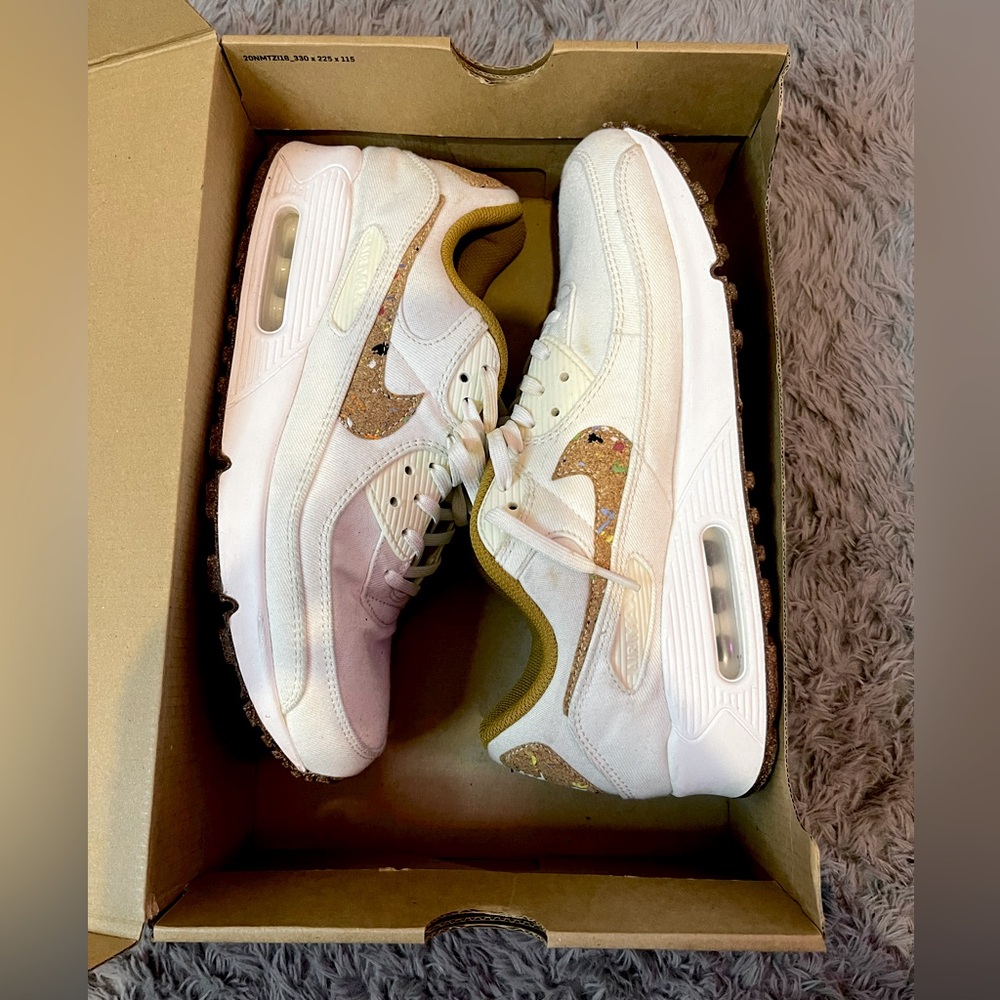 NIKE AIR MAX SE 90 men’s 9.5 | wmns 11